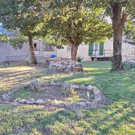 Chez Loulou Du Linas - *